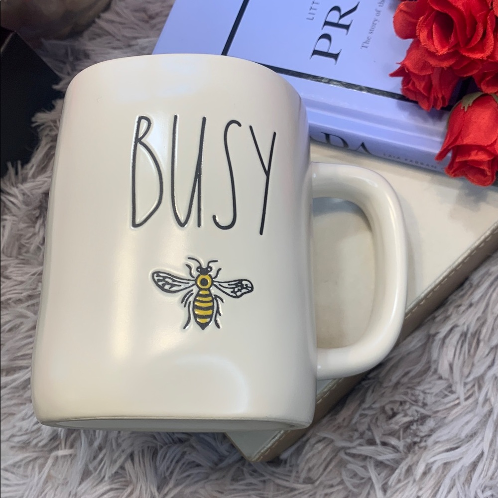 🌹Rae Dunn Cream 'BUSY' Ceramic Mug with Yellow Bee Accent